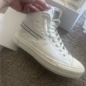 Dior sneakers